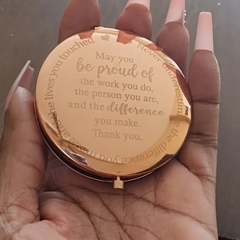 Compact Mirror - Picture 3 of 4